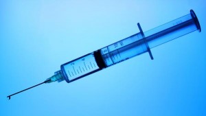 1-963780_com_syringe2