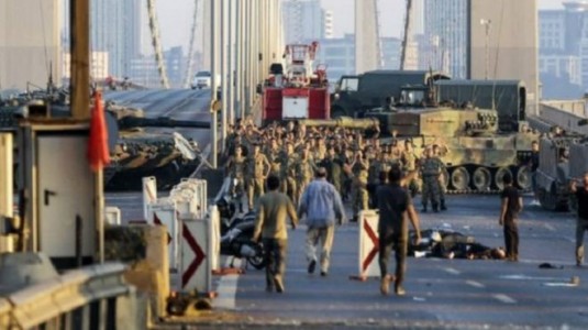 160727171256_turkey_coup_attempt_640x360__nocredit