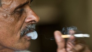 INDIA-HEALTH-TOBACCO