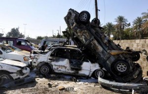 مقتل ثمانية أشخاص في هجمات بقنابل وصواريخ في بغداد