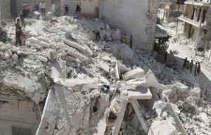 المرصد السوري:مقتل أكثر من 40 في غارات جوية سورية بالشمال الغربي