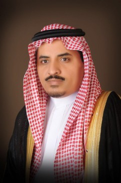 عبد الرحمن بن حمد الداود مدير جامعة القصيم