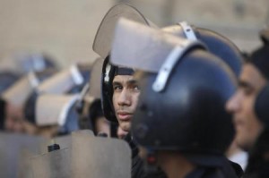 مسؤول: مقتل 19 في اشتباكات بسبب خلافات عائلية بجنوب مصر