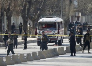 نائب وزير الداخلية الأفغاني: تفجير انتحاري يقتل 10 ويصيب 20