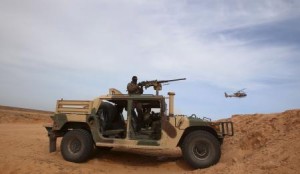 30 قتيلا في مواجهات بين الجيش التونسي ومسلحين قرب الحدود الليبية