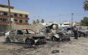 انتحاري يقتل 15 في هجوم على مدرسة ابتدائية بالعراق