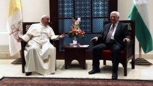 الرئيس الفلسطيني يدعو البابا للمساهمة في تحقيق السلام