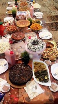 تراحم حائل تلبي الدعوة وترسم البسمة على وجه أسرة نزيل