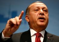 الرئيس التركي رجب طيب ارودغان في هامبورج يوم 8 يونيو حزيران 2017. تصوير: فولفجانج راتاي - رويترز