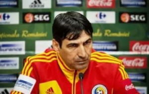 فيكتور بيتوركا مدرب المنتخب الروماني