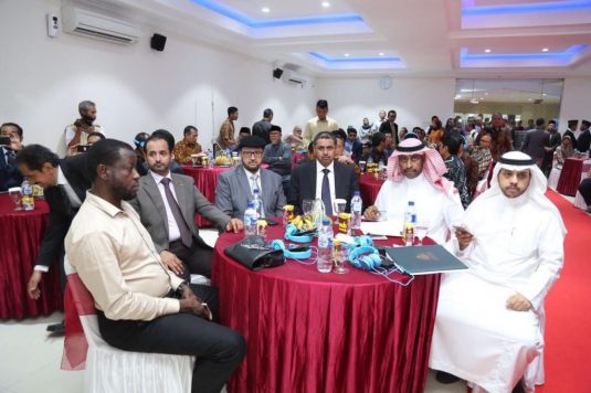 مدير جامعة الإمام يدشن الركن الثقافي السعودي في جامعة أحمد دحلان بجوكجاكرتا الإندونيسية4