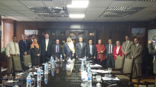 وزير الكهرباء المصري ووكلاء الوزارة مع وفد التحالف السعودي الامريكي